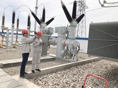 府谷能源榆林配售電公司徐莊風電場單月發電量創歷史新高，供（配）電業務再攀高峰